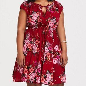 Torrid MINI CHALLIS TIE-FRONT SKATER DRESS Red Floral Sz 0